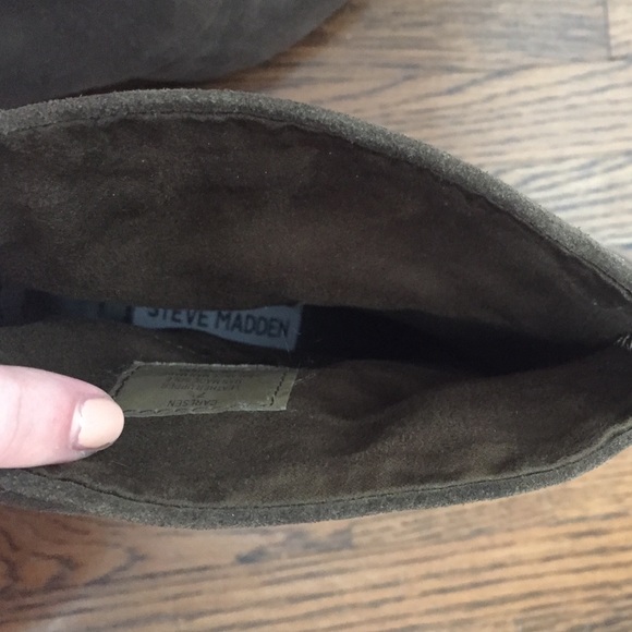 Steve Madden suede bootie - Picture 4 of 4